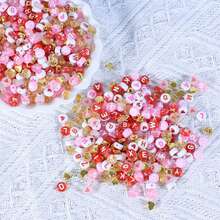 一盒28套粉色、红色、白色和金色字母珠子和心形亚克力珠子 - 首饰制作套装 - 适用于首饰DIY、手工手链、项链和其他工艺品 - 字母珠 - 查看 7