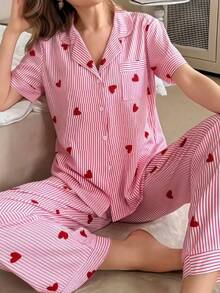 女士条纹爱心印花睡衣套装（两件套），短袖纽扣领上衣和裤子，休闲家居服