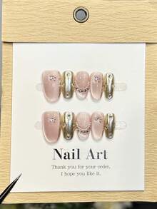 10 unhas postiças artesanais ovais curtas, minimalistas, douradas, rosas, com efeito olho de gato, espelhadas com pó cromado, com pérolas e incrustadas, para um toque outonal sofisticado e elegante. Perfeitas para festas, encontros, viagens à praia e destinos tropicais. Ideais para criar unhas postiças DIY, perfeitas para mulheres e meninas como presente. Suprimentos para unhas. - Multicolorido - Ver 10