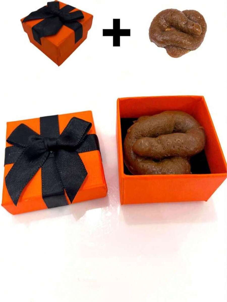 Surprise Gift Box - Prank Toy Gag Gift, Includes 1 Elegant Gift Box And 1 Realistic Fake Poop, April Fool''s Day Gift