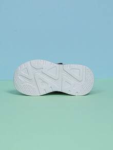 Fashionable Motorcycle LED Luminous Leather Breathable Sports Shoes, Suitable For Boys And Girls - Casual, Shock-Absorbing, All-Season Non-Slip Outdoor Running And Walking Shoes - Red - View 7