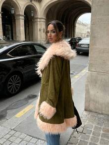معطف أنيق أخضر زيتوني للنساء، جاكيت طويل مزين بفرو وردي اصطناعي، معطف فرو اصطناعي عصري بتصميم زوجة المافيا للحفلات الكرنفالية والسهرات الليلية - بني - مشاهدة 10
