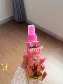 1瓶100毫升泰迪牌织物香氛，持久清新女士香水，衣物喷雾（香草皂、白茶茉莉、柑橘雪松）。三种香型可选：空气清新剂、高级织物香氛和持久留香型。适用于衣物、浴室、卧室、衣柜、客厅和汽车空气清新。