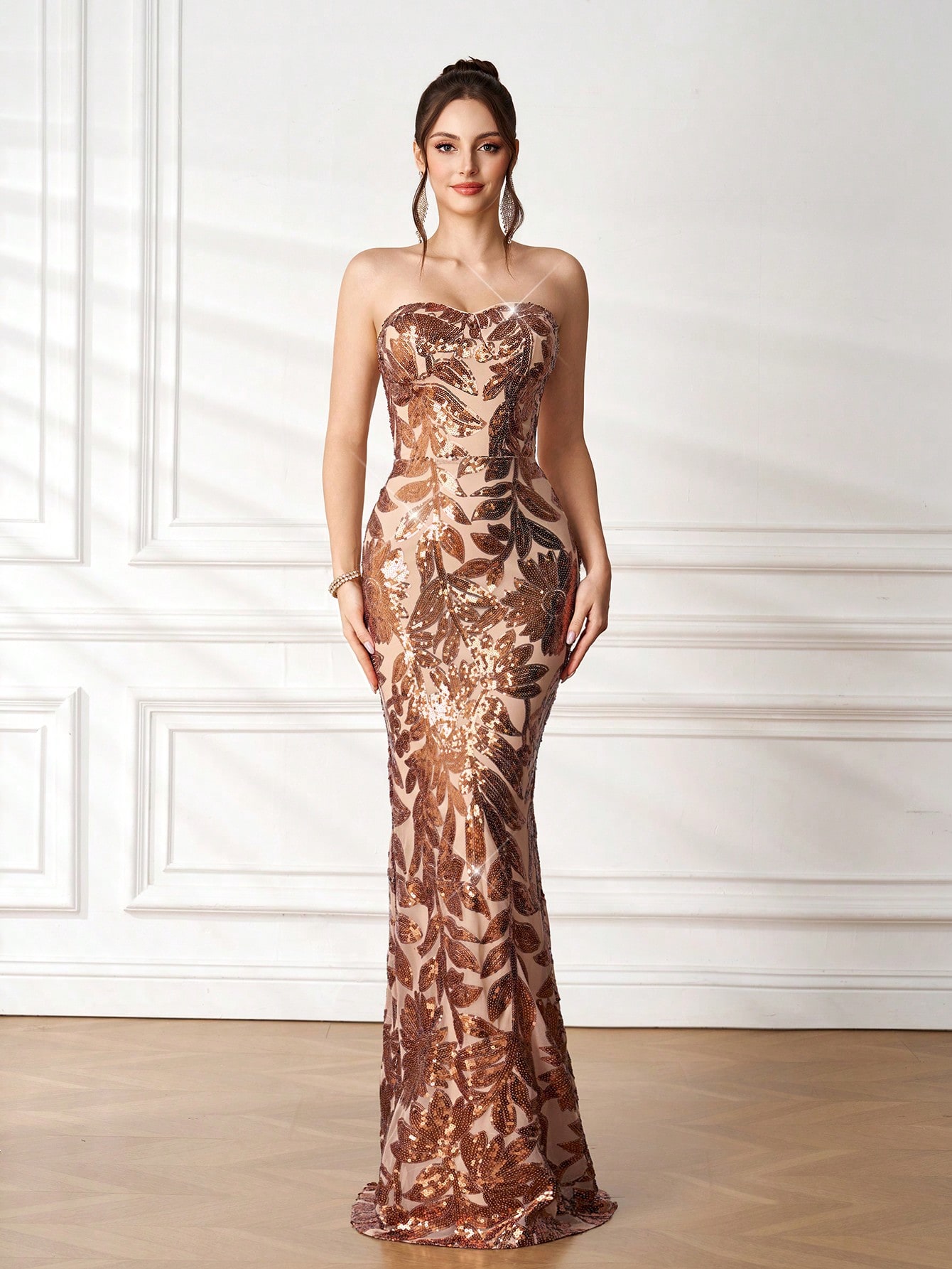 فستان سهرة أنيق فاخر بدون أكتاف مزين بالترتر، فستا...