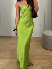 Đầm dự tiệc mùa hè dành cho nữ, chất liệu satin mềm mại, không tay, gợi cảm và thanh lịch. - Màu xanh chanh - Xem 4