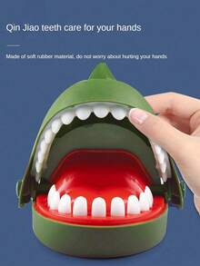 1pc (Random Color) Triangle Dinosaur Biting Finger, Big Mouth Crocodile Dinosaur Toy, Interactive Trickster Shark Pulling Teeth Game - Multicolor - View 10