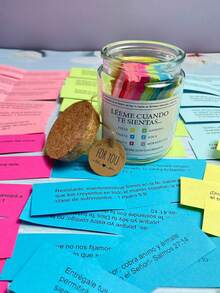 Bible Scripture Glass Jar 1pc Mother's Day Christian Gifts For Women Men, Bible Verse Jar, Read Me When Bible Verses Jar For Emotions And Feelings, Bible Study Church Religious Gifts For Women Men Mom, Dad, Sister, Friend,A Glass Jar With Color-Coded Bible Verses, Containing Spanish Bible Verses - Multicolor - View 7