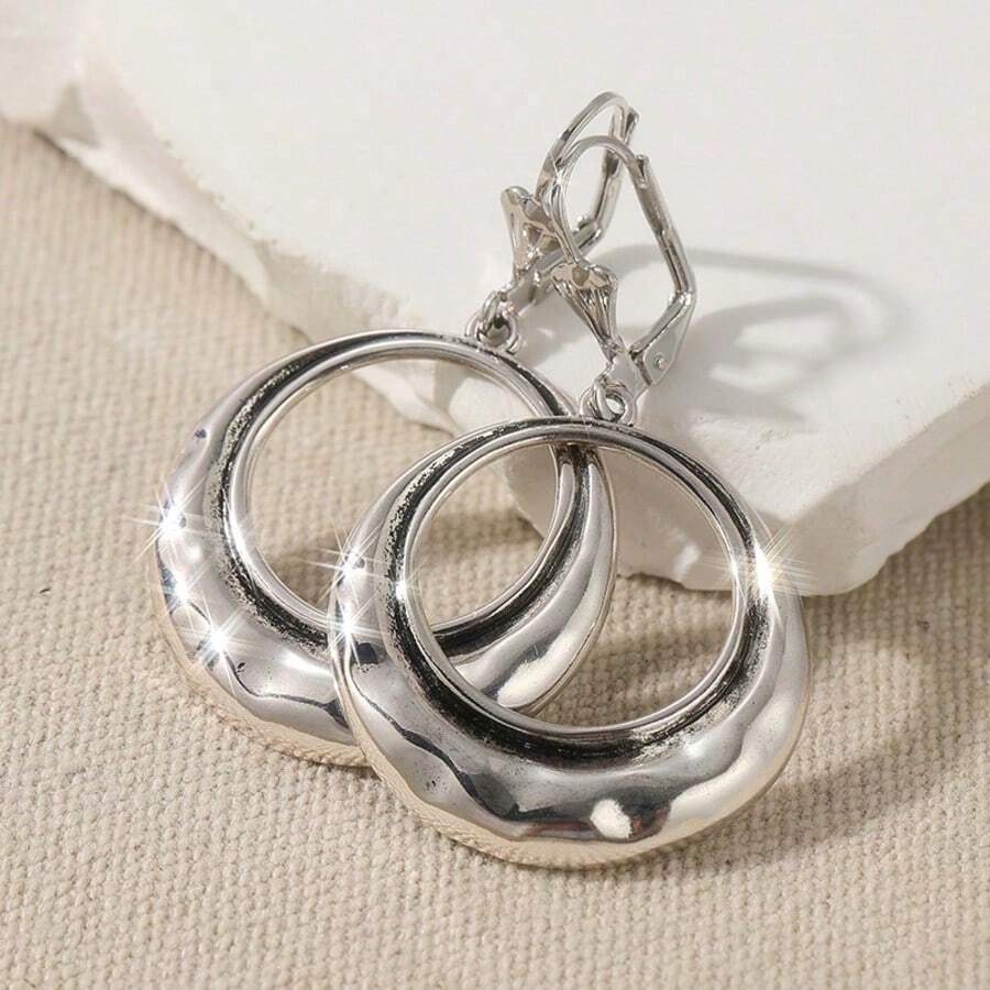 1 Pair Vintage & Simple Large Hoop Earrings, Bohemian Earrings, Round Earrings - Antique Silver - View 1