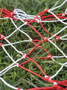 1个便携式篮球网袋，排球足球网袋，加厚尼龙网大容量运动球类收纳网袋，便携式大容量球袋，收纳袋，非常适合整理篮球、排球、橄榄球、足球和户外运动装备，以及存放家居用品，适用于学校运动场和器材，可悬挂收纳整理。