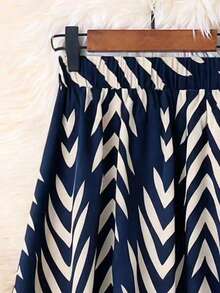 EARO 春季抽象印花半身裙，女士黑白条纹高腰A字裙，独特波浪图案设计，小众设计连衣裙，艺术风格，百搭时尚度假裙 - 藏蓝色 - 查看 3