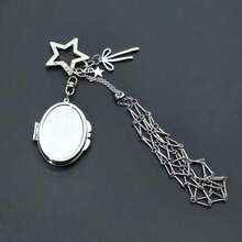 1pc Elegant Valentine's Day/Birthday Gift Silver Lipstick Net Keychain, Y2K Bag Charm Fashion Lipstick Hand Cream Chain Pendant, Heart Mirror Bow Cherry Keychain Car Key Chain - Silver - View 18