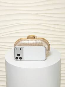 1个女士极简金色晚宴手拿包，奢华皮革叶纹手提包，小巧手拿包，适合搭配正式礼服，适合派对、婚礼、新娘、伴娘、生日装扮。配有金属链。 - 香檳色 - 查看 4