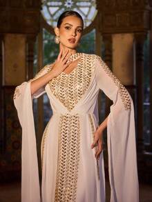 Faeriesty Áo Abaya Ả Rập thanh lịch cổ chữ V sâu, đính cườm và tay áo xẻ tà, thích hợp cho các buổi dạ hội, đám cưới, lễ hội, tiệc chiêu đãi và các dịp đặc biệt. Màu trắng. - trắng - Xem 5
