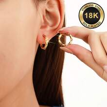 高品质不锈钢女士圈形耳环，18K镀金，耐磨防褪色，低过敏性316L耳针，优雅迷人垂坠式时尚简约经典风格耳环，适合日常、节日、度假派对等场合佩戴。 - 金色 - 查看 6