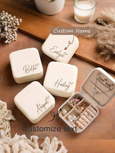 Caja de joyería con forma de corazón personalizada con nombre - Caja de almacenamiento de joyas personalizada de color beige para viajes, con cierre de cremallera, forro de tela, regalo perfecto para dama de honor o recuerdo de pareja, diseño elegante | Forro suave, regalo de boda, caja de joyas