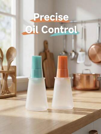 1pc Silicone Oil Storage Brush Bottle. Silicone Brush Heads Are And Odorless, Suitable For Frying And Baking In The Kitchen. The Silicone Brush Head Is Soft And Heat-Resistant. The Marked Scale Can Precisely Control The Oil. It Is A Practical Oil-Control Tool In Kitchen Cooking.