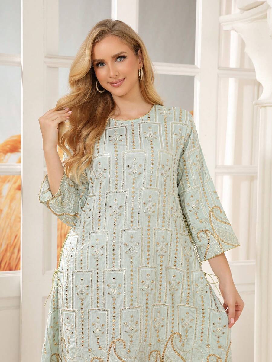 ASBB 重工刺繡金色亮片阿拉伯女款 JALABIYA 圓領金色領結綠色優雅洋裝，2026年秋季派對度假休閒穿著