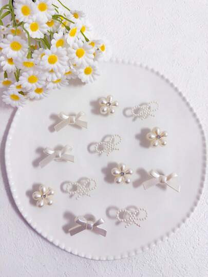 12pcs Ivory Bow, Flower, Pearl Bow Shoe Clips DIY Decorations, Multifunctional Shoe Clips Accessories Suitable For Women's Sandals, Slippers, Beach Bags, Suitable As Holiday And Birthday Party Gifts