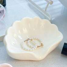 Leaf-Shaped Bathroom Countertop Soap Dish, Holds Soap, Toothbrush And Toiletries; Modern Home Decor Accessory; Soap And Toiletry Storage Rack; Smooth Surface; Plastic Material.