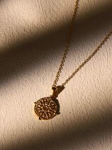 1 chiếc dây chuyền mặt tròn mạ vàng bằng thép không gỉ sang trọng dài 45+5cm với mặt dây chuyền hình la bàn cổ điển, độ dài dây có thể điều chỉnh, phù hợp để phụ nữ đeo hàng ngày. - Vàng - Xem 5