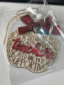 1pc "The Influence Of A Great Teacher Is Everlasting" 3D Wooden Apple Decor, Teacher's Day, Graduation Season Gift - Multicolor - View 10