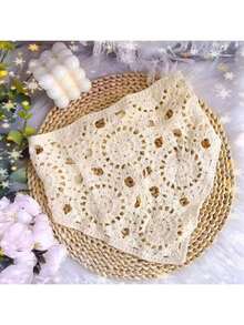 1pc Hollow Flower Pattern Bandana Triangle Scarf, Women Countryside Style Headwear Hair Accessory Beach Decor, Vintage French Headband New Collection Elegant Hair Bands, School Stuff, College, Headbands Hair Accessories Autumn Accessories Fall Winter For Vacation Outfits Woman - 米色 - 查看 4