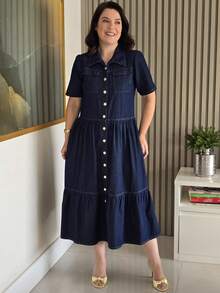 Vestido Jeans feminino com Botões Funcionais e Barra de Babado – Elegância Casual - Lavagem escura - Visão 3