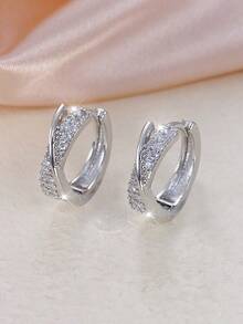 一对简约时尚铜质锆石镶嵌耳环，适合女性日常佩戴。 - 耳環 - 查看 2