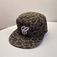 1pc Soft Top Color Block Retro Skateboard 5-Panel Cap, Women Camouflage Flat Brim Hat, New American Letter Contrast Color Baseball Cap, Unisex Fashion Simple Casual Sun Hat, Outdoor Street Skater Hippie Chicks Style