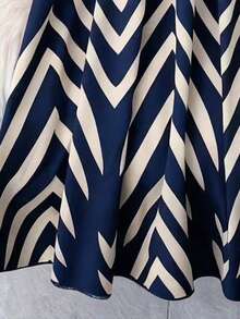 EARO 春季抽象印花半身裙，女士黑白条纹高腰A字裙，独特波浪图案设计，小众设计连衣裙，艺术风格，百搭时尚度假裙 - 藏蓝色 - 查看 4