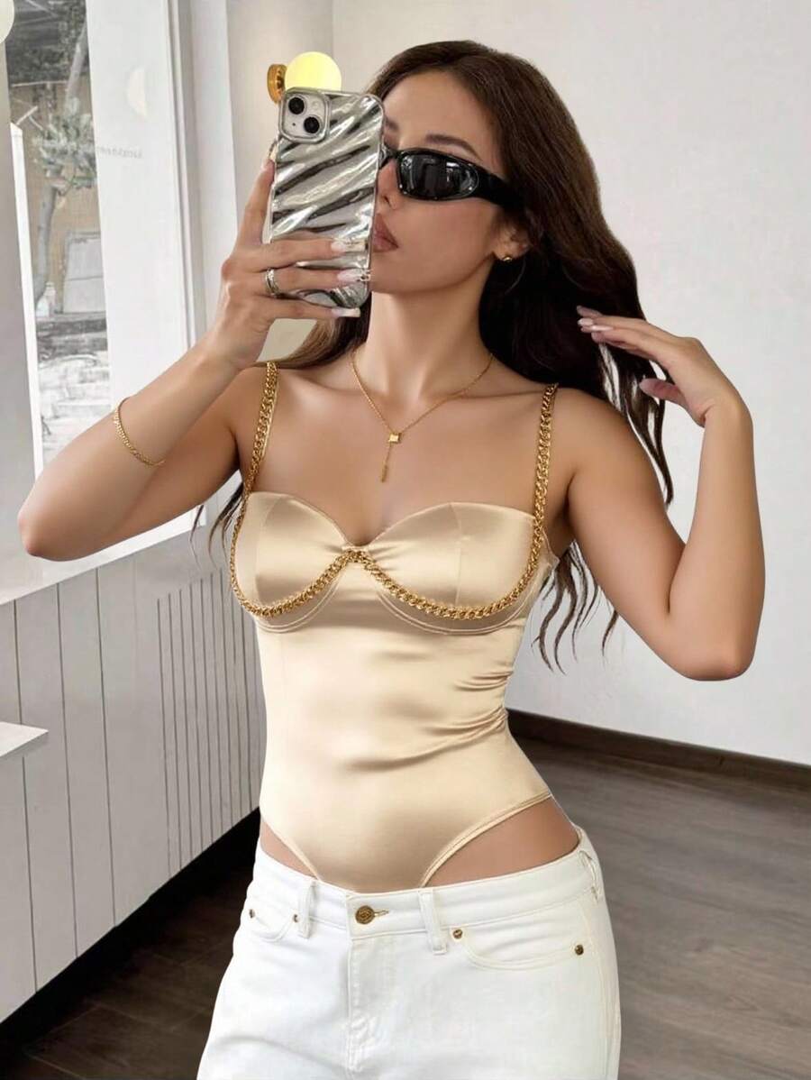 Body liso de satén elegante con detalle en copa y espalda al aire para dama - Beis - Ver 1