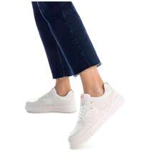 Women Casual Athletic Shoes - White - View 5