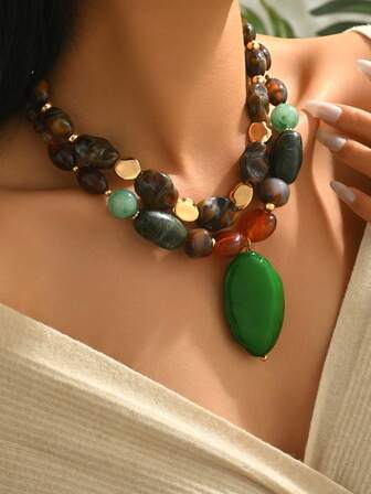1pc Fashionable & Elegant Bohemian Green & Brown Resin DIY Handmade Beaded Necklace With Faux Jade Floral Pattern Resin Large Pendant, Can Be Purchased Individually Or Stacked As A Set, Suitable For Women To Wear As Jewelry, Ideal For Seasons, Beach, Vacation, Party. The Resin Blocks Have Unique Floral Patterns, And The Injection Molding Marks Are Normal.