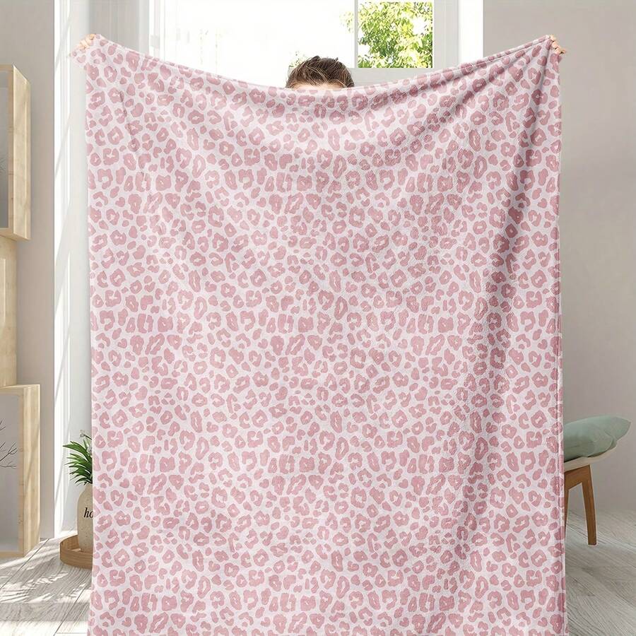 Comfortable Polka Dots, Leopard Print, Spotted Patterns, Soft And Warm Retro-Style Geometric Design,Super Soft Flannel Printed Blanket,As Birthday Gifts, Family, Wedding, Souvenir Blankets, Polyester Blankets Suitable For All Seasons, Washable, Machine Washable, Lightweight, Breathable, Comfortable, Warm, Unique, 280gsm For Him, Her Personalized Ideal Gifts For Her, Him, Family, Boyfriend, Girlfriend, Father, Family, Mother, Lover, Daughter, Son, Grandfather, Grandmother, Friend, Classmate, Pet. Perfect Nap, Camping, Travel, Home, Daily Life, Office Decoration, Birthday, Anniversary, Valentine's Day, Thanksgiving, Christmas, Halloween, Mother's Day, Father's Day, Wedding, New Year Gifts ,Sofa,Bed,Car,Bedroom,Living Room,Office, Outdoor Camping, Beach,Wall Decoration - 多色5 - 查看 1