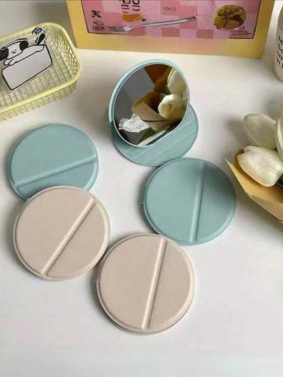 2 قطعة مرآة مكياج محمولة صغيرة - مرآة جلدية دائرية قابلة للطي، مرآة جيب، مرآة جلد PU صغيرة سميكة، قابلة للطي، مرآة للسفر. مناسبة كهدية، ضروريات السفر، ضروريات المكياج، سهلة التخزين، هدية عيد الميلاد، لمسات المكياج في أي وقت، مناسبة للاستخدام المدرسي، ضروريات العودة إلى المدرسة، هدية العطلات. (اختلاف اللون ظاهرة طبيعية، يرجى الرجوع إلى المنتج الفعلي.)