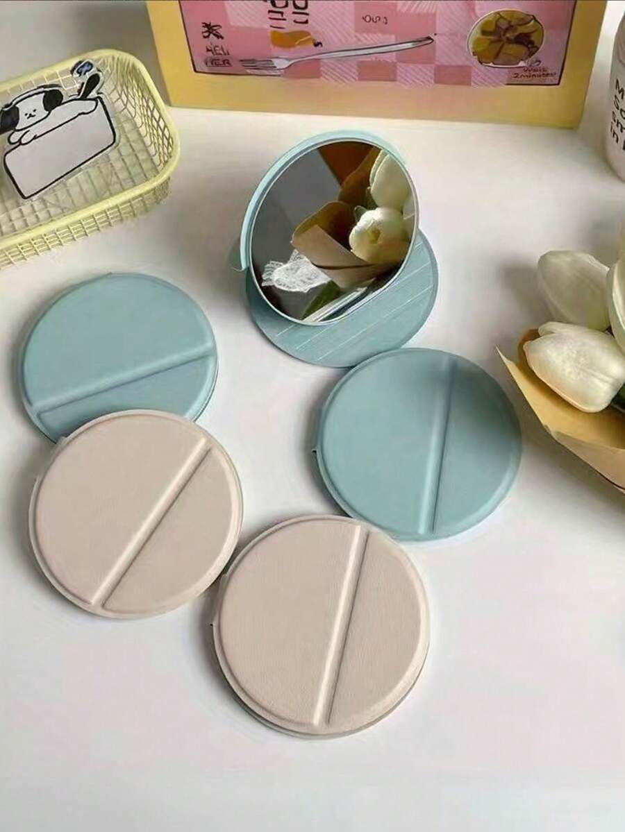 2个迷你便携化妆镜 - 圆形皮革折叠镜，口袋镜，加厚PU皮革小镜，可折叠，旅行镜。适合作为礼物、旅行必备、化妆必备，易于收纳，圣诞礼物，随时补妆，适合上学使用，返校必备，节日礼物。（色差属正常现象，请以实物为准。）赠品，旅行，平价好物，旅行必备 - 彩色 - 查看 1