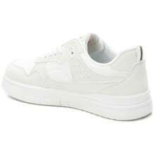 Women Casual Athletic Shoes - White - View 3