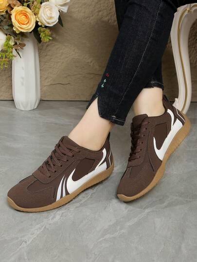 女士户外休闲运动鞋，金属搭扣装饰，人造革材质，系带设计，舒适时尚，秋季新款