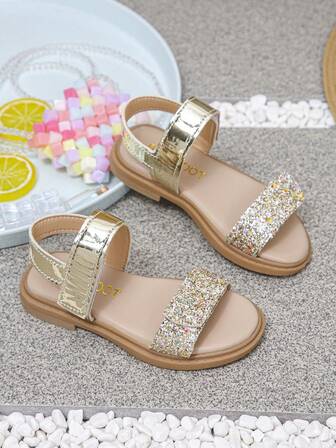 Senaste populära artikeln, moderiktiga, justerbara platta sandaler med kardborreband för flickor, lämpliga för vardagsbruk, camping, strand, fest, campus och andra tillfällen.