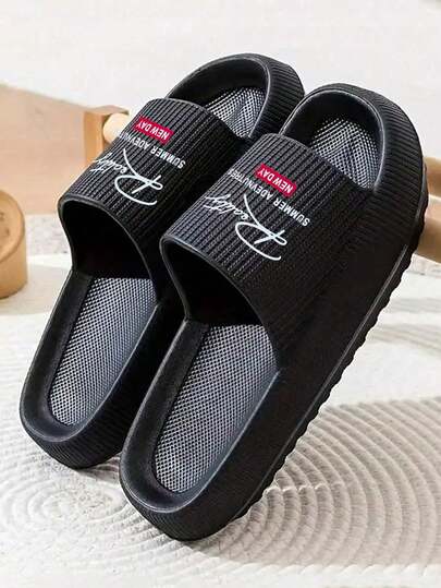 Nouvelles arrivées d'été Mode polyvalente Couleur unie Rayure verticale Semelle épaisse monopoint Doux et confortable EVA Anti-dérapant Anti-odeur Antibactérien Chaussons de protection pour hommes, convient pour le port intérieur et extérieur. [Pour les pieds larges, il est recommandé d'acheter une taille plus grande pour un meilleur ajustement]