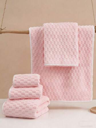 Juego de toallas de felpa coral con estampado de piña, ligero y conveniente, 1 toalla de mano y 1 toalla de baño, microfibra súper suave, absorbente, de secado rápido, adecuado para baño, hotel, gimnasio, viaje, regalos, salón, deportes, exterior, playa, escuela, regreso a clases, accesorios de viaje, artículos esenciales para el hogar, toallas, cuidado de la piel, regalos para el Día de San Valentín y el Ramadán