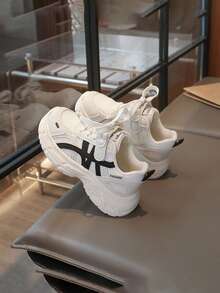 新款儿童时尚厚底运动鞋 - 透气防滑软底，男女童日常休闲上学鞋 - 黑色 - 查看 5