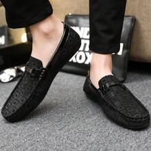 Men's Slip-On Loafers, Low-Top, Breathable & Comfortable Moccasins, Spring/Summer - Black - View 8