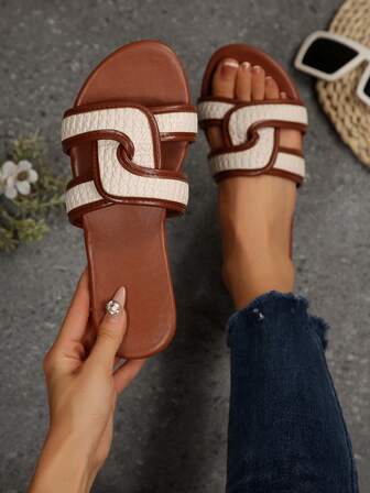 Damtofflor med rund tå och öppen tå, sommarmode för kvinnor, nya bekväma sandaler med rem, bekväma strandskor för kvinnor, mjuka tofflor