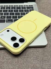 Funda de teléfono de silicona líquida fluorescente brillante y de lujo, compatible con iPhone 17 Air, 16, 15, 14, 13, 12, 17 Pro Max, con carcasa suave magnética - Amarillo - Ver 5