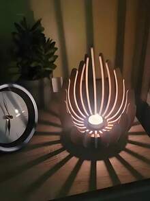 2pcs Handmade Lotus Flower Candle Holders (Candles Not Included), Home Decor Candle Holders, Lotus Flower Shaped Candle Holders, Elegant Candle Decor, Suitable For Wedding, Home, Christmas, Mother's Day - No Battery Required, Modern Minimalist Decor, Handmade, All Seasons