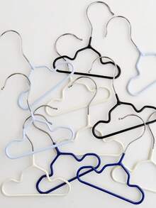 5pcs Pet Clothes Hangers, Space-Saving Metal Pet Garment Hangers, Durable And Easy To Use, Suitable For Small To Medium Pets - Multicolor - View 5