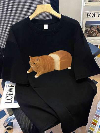 Funny Cat Print Round Neck T-Shirt, Plus Size Women's Summer Round Neck T-Shirt, New Year's Gift, Essential Short Top. Street Style T-Shirt; Mother's Day Gift; Mom Gift; Graduation Short Sleeve Top; Back To School ; Graduation Ceremony; Women's Teacher; Back To School Hoodie Summer . Suitable For Festivals, Daily Wear, Picnics, Holidays, Beaches, Parties, School, Music Festivals, Vacations, Commuting