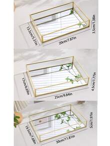 这款奢华六边形戒指盒，优雅别致，是收纳珠宝的理想之选。精美的金色珠宝展示盒，配有玻璃顶盖，是圣诞节、感恩节、新年和情人节的完美礼物。它非常适合整理戒指、项链和手镯，是时尚爱好者的家居装饰佳品，也是特殊场合的精致之选。这款时尚的收纳盒将为您的珠宝收藏增添光彩。