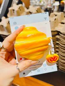 1个3D牛角面包造型蓝牙耳机保护套，兼容iPod 1/2/3/4/Pro/Pro2，女性设计